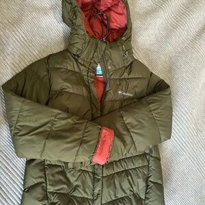 Columbia Olive Puffer Jacket Size Medium